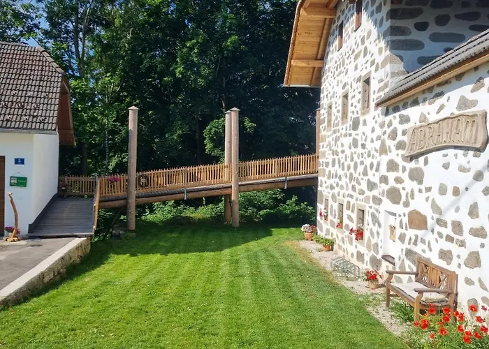 Apartment Biohof Abraham - Hofkäserei